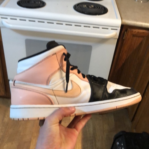Arctic orange Jordan 1 mid - Picture 3 of 4